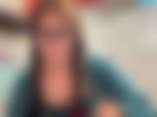 Hiraya's Live Sex Cam Show