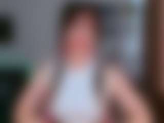 Eva Bates's Live Sex Cam Show