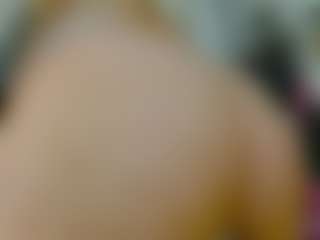 Live cam show with Eva Bates - Spank Brown Hair on dropp.cam