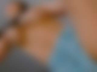Eva Bates's Live Sex Cam Show