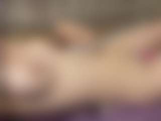 Live cam show with Risa - Ride on TeamSkeetLive