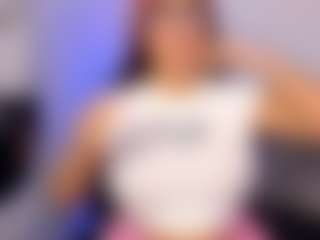 Live cam show with Samy-owens - Red Hair Shaved Pussy on Fit Hotties