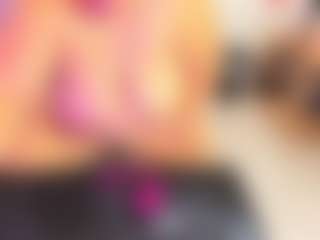 SharaOz01's Live Sex Cam Show