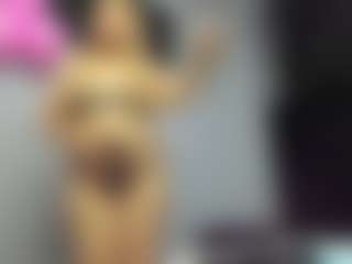 Queen's Live Sex Cam Show