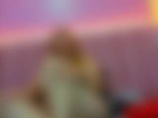 Queen's Live Sex Cam Show