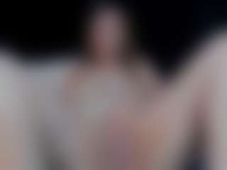 Queen's Live Sex Cam Show