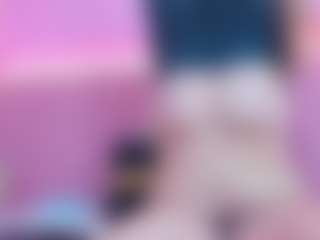 Queen's Live Sex Cam Show