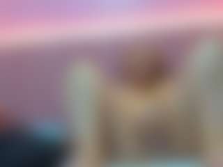 Queen's Live Sex Cam Show
