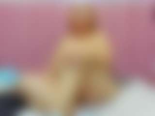 Live cam show with Queen - White on Ass Tok | colombia