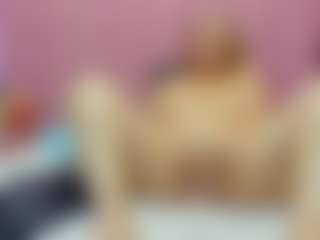 Queen's Live Sex Cam Show
