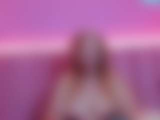 Queen's Live Sex Cam Show