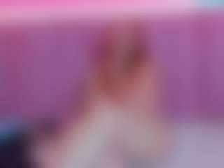 Queen's Live Sex Cam Show