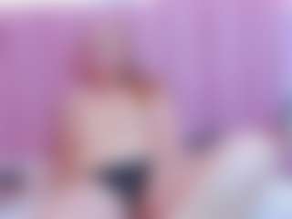 Queen's Live Sex Cam Show