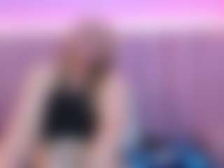 Live cam show with Queen - Big Tits on Camsoda