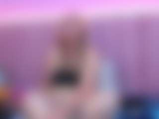 Queen's Live Sex Cam Show
