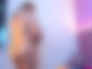 Queen's Live Sex Cam Show