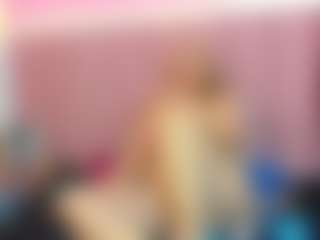 Live cam show with Queen - Drinking on Camsoda