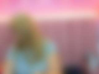 Queen's Live Sex Cam Show