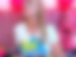 Queen's Live Sex Cam Show