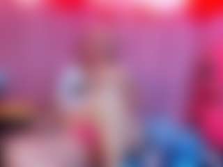 Queen's Live Sex Cam Show
