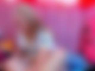 Queen's Live Sex Cam Show