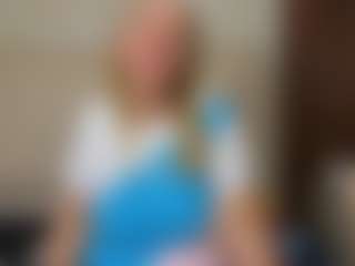 Queen's Live Sex Cam Show