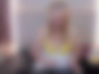 Live-camshow met Queen - Large Tits op Camsoda