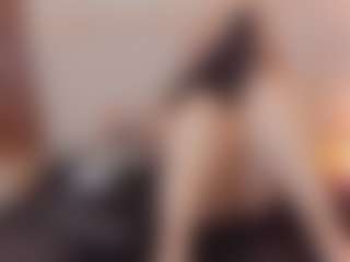 Queen's Live Sex Cam Show