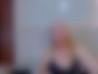 Live cam show with Queen - HD on Uber Horny