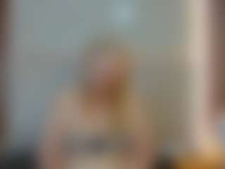 Live cam show with Queen - Big Tits on Camsoda