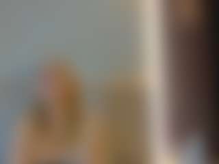 Queen's Live Sex Cam Show