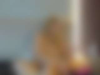 Queen's Live Sex Cam Show