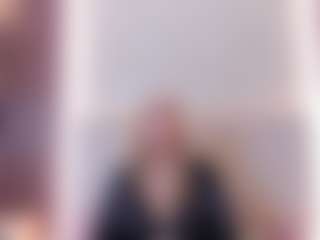 Live cam show with Queen Star - White on CamClone | colombia