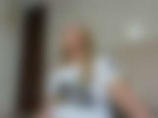 Spettacolo in cam dal vivo con Queen Star - Brown Eyes su Camsoda
