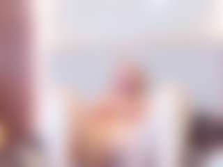 Queen Star's Live Sex Cam Show