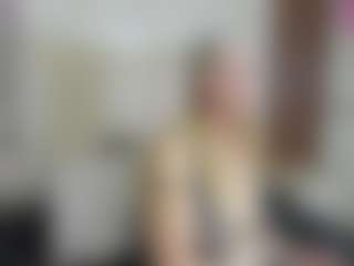 Show live cam dengan Queen Star - Small Tits di Camsoda