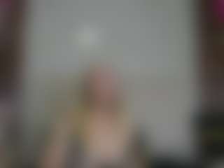 Queen Star's Live Sex Cam Show