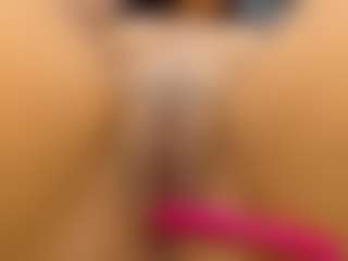 Live cam show with ValeriiaRey - Pornstar Asian on Camsoda