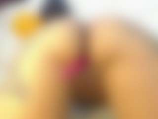 Live cam show with ValeriiaRey - Asian Lush on thefappeningchat.com