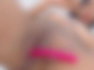 Live cam show with ValeriiaRey - Sexwebcam Asian on Camming Site