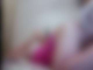 Live-Cam-Show mit curvywildlady30 - Hairy Pussy auf Camsoda