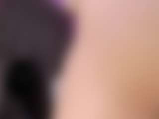 Live cam show with karol-priston - Curvy on xDating