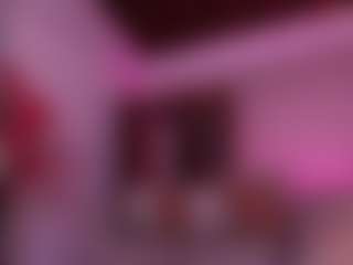 Live cam show with karol priston - College Curvy on Camsoda