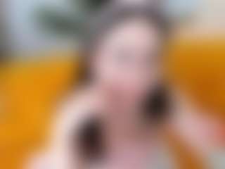 Live cam show with leyla-mirage - Moaning on Camming Site