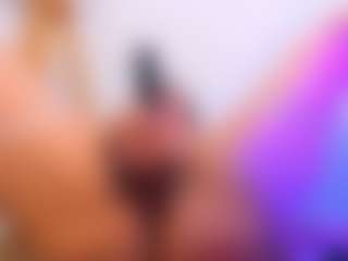 Mahiamontenegro's Live Sex Cam Show