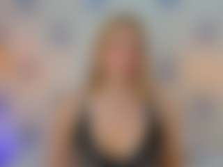 Live cam show with Mahiamontenegro - Blonde Hair Middle Aged on Camsoda