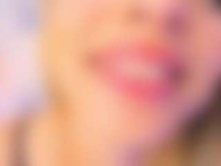 Live cam show with Mahiamontenegro - Middle Aged on liverealitysex.com