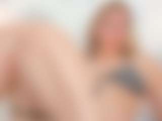 Live cam show with Mahiamontenegro - Middle Aged on crypto-cams