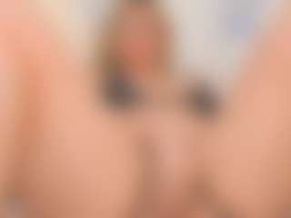 Mahiamontenegro MILF webcam performer live streaming