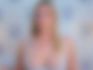 Spettacolo in cam dal vivo con Mahiamontenegro - Blonde Hair Middle Aged su Camsoda